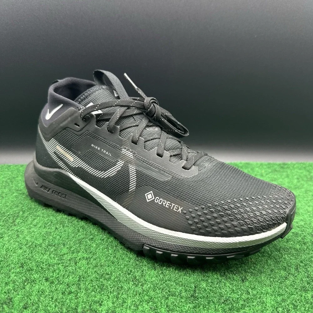 Women's 8.5 - Nike Pegasus Trail 4 GORE-TEX Running Black Grey DJ7929-001 - Picture 2 of 6